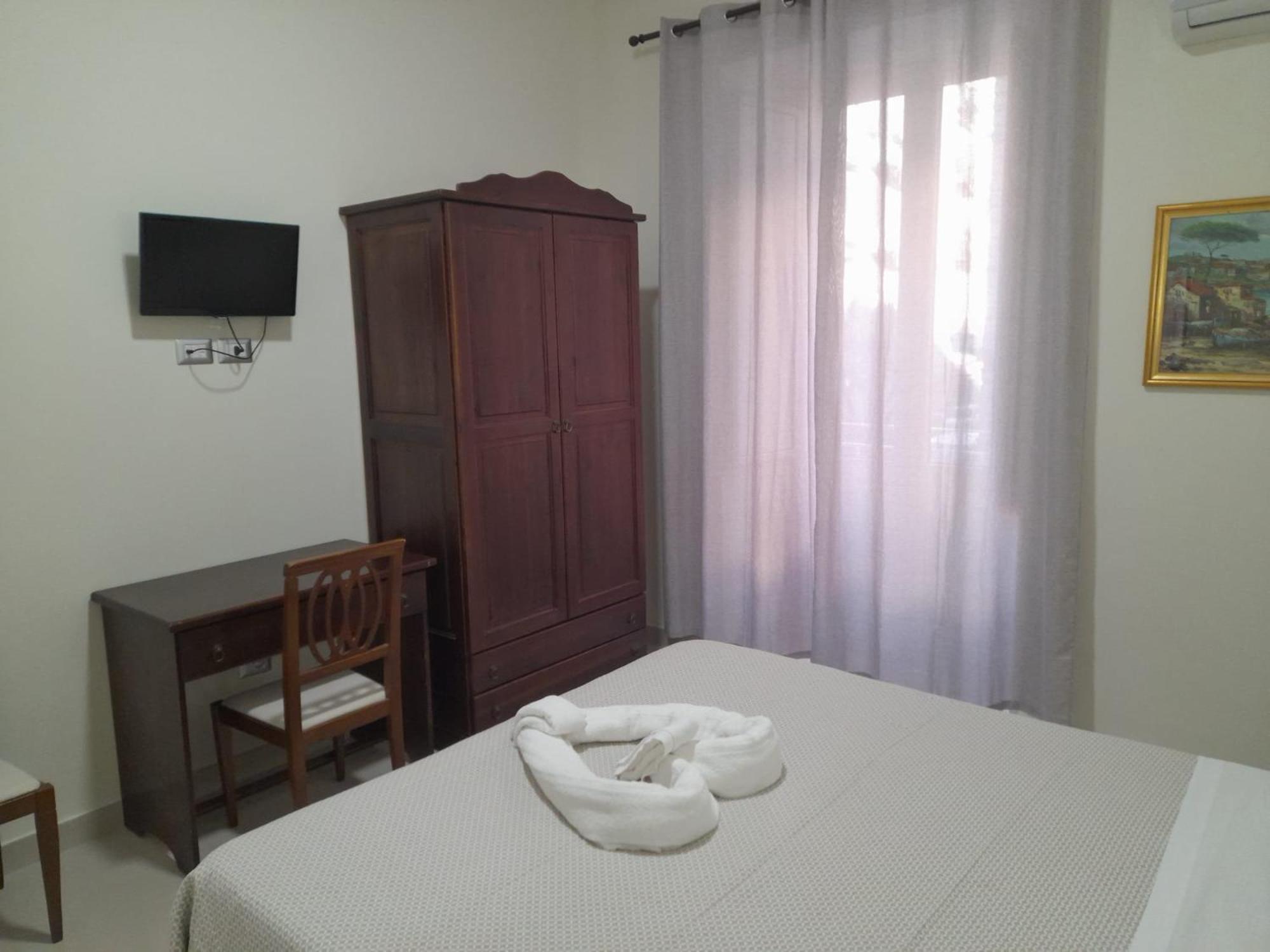 Hotel Vittorio Veneto Naples