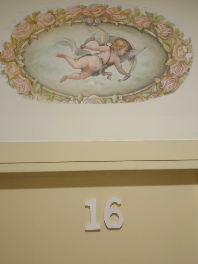 Hotel Vittorio Veneto Napoli 2* Naples